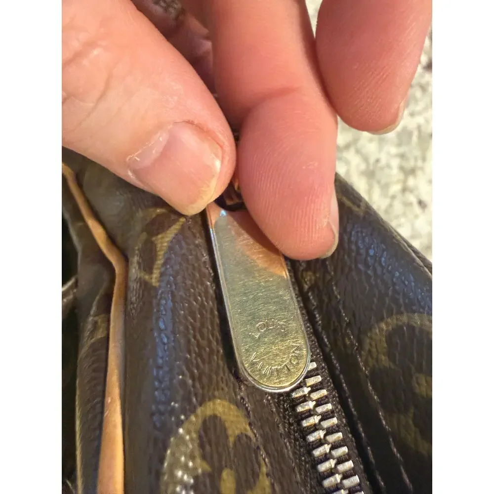 Louis Vuitton Manhattan PM